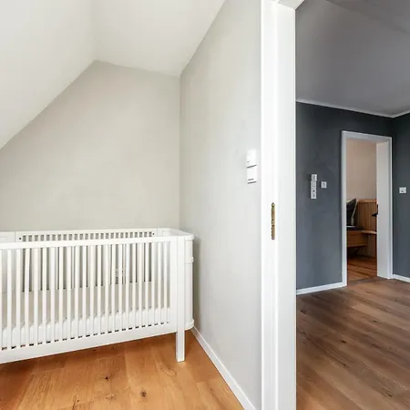 Nordsee Mit 5 Schlafzimmern Villa *